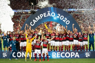 Recopa 2020 foi o primeiro título internacional do Flamengo conquistado no Maracanã