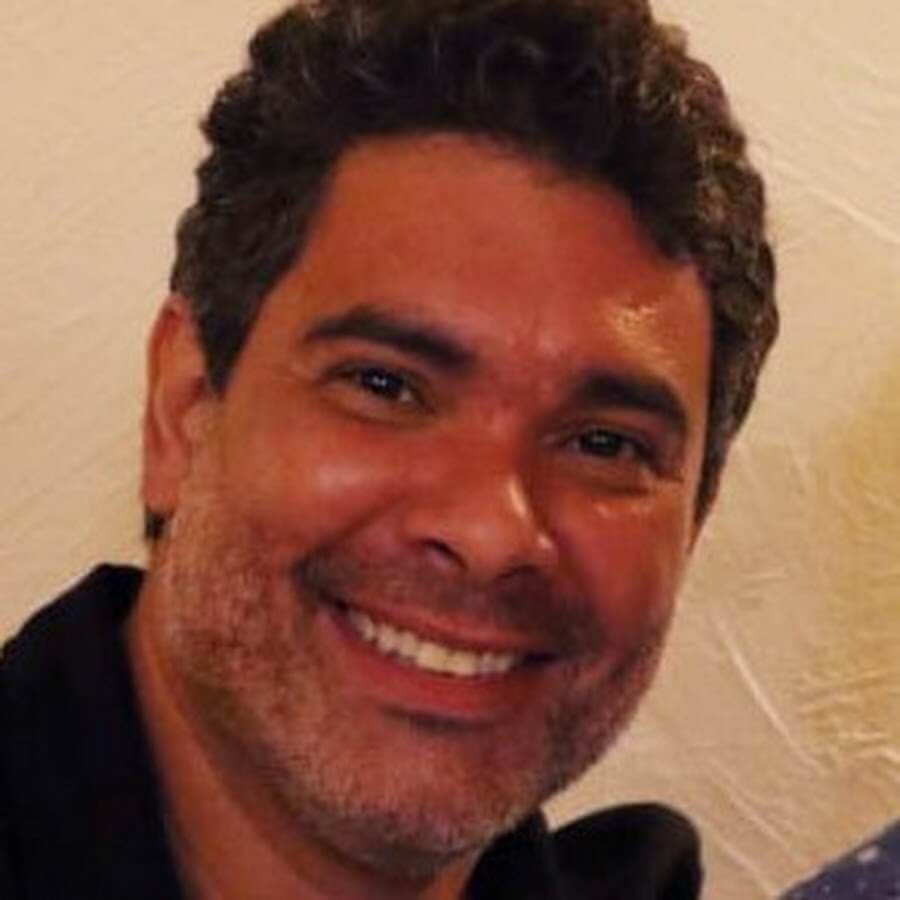 Marcos Eduardo Neves, biógrafo, escritor e editor de vários livros de futebol